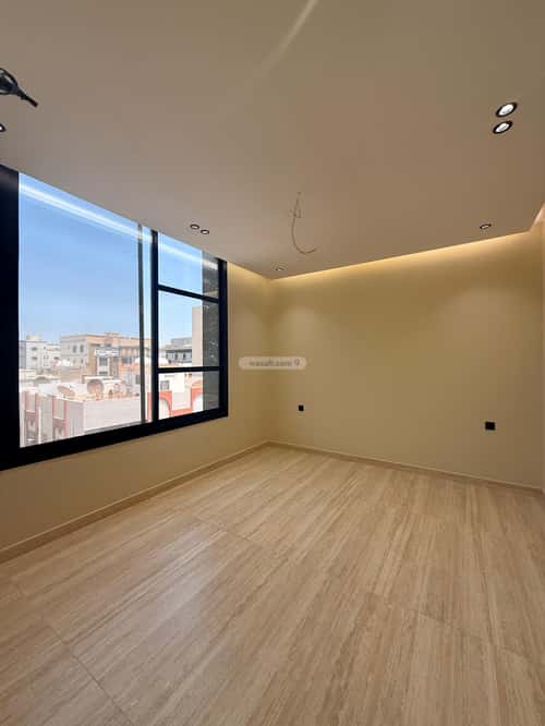 4 bedroom apartment in Al Rawdah