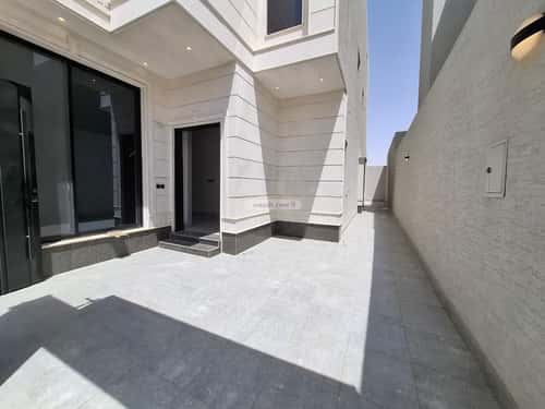 Villa 287.83 SQM Facing South on 15m Width Street Al-Maizaliyah, East Riyadh, Riyadh