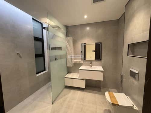 Villa 371.9 SQM Facing North West on 18m Width Street Al-Muanisiyah, East Riyadh, Riyadh