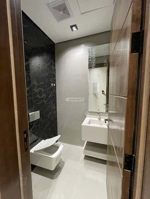 Apartment with 3 Bedrooms Al-Yarmuk, East Riyadh, Riyadh