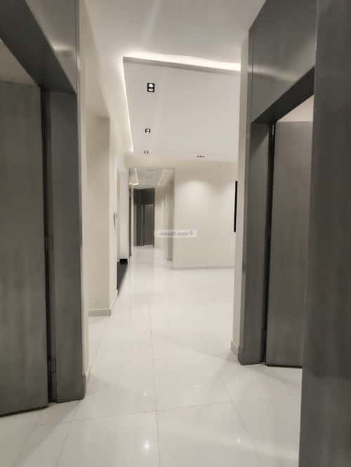 Floor 203.97 SQM with 6 Bedrooms Sultanah, Abha