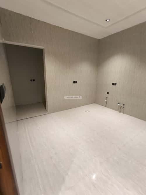 دور 194.85 متر مربع ب 5 غرف العوالي، غرب الرياض، الرياض