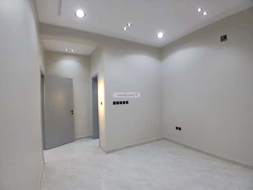 Floor with 4 Bedrooms Al-Awaly, West Riyadh, Riyadh