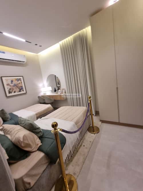 فيلا 6 غرف في عكاظ