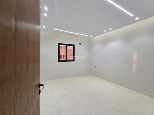 Floor 156.2 SQM with 5 Bedrooms Okaz, South Riyadh, Riyadh