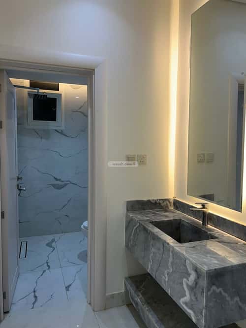 Apartment 400 SQM with 3 Bedrooms Al-Malqa, North Riyadh, Riyadh