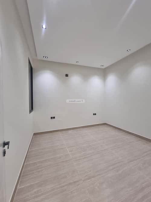 Floor 183.92 SQM with 5 Bedrooms Al-Awaly, West Riyadh, Riyadh
