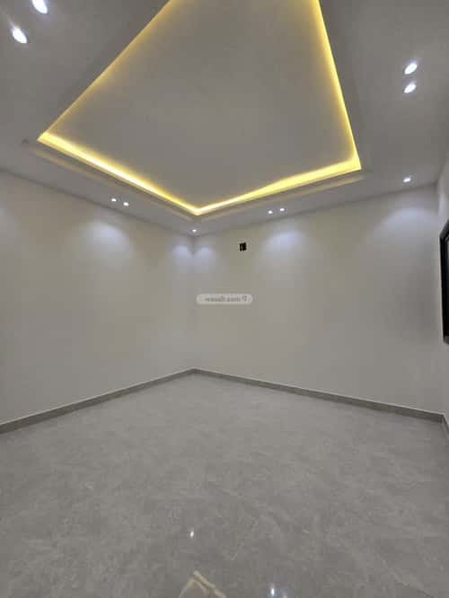 5 bedroom apartment in Badr