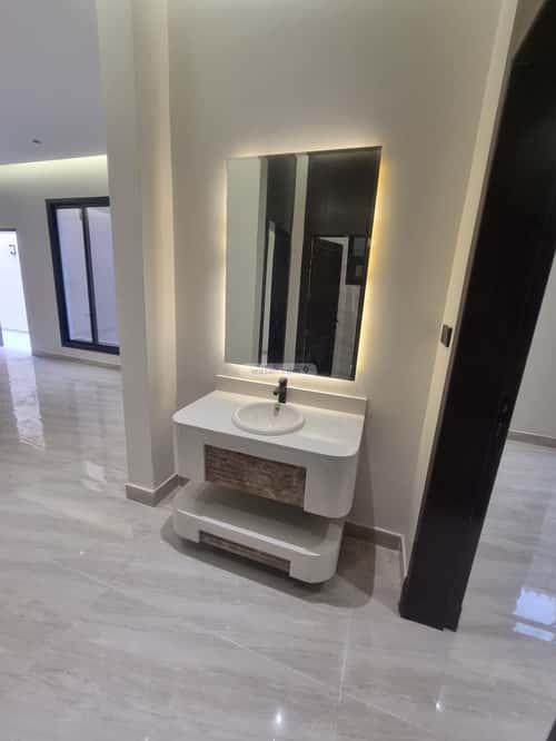 Floor 131.36 SQM with 4 Bedrooms Az-Zahra, West Riyadh, Riyadh