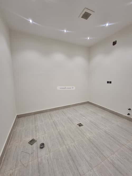 Floor 181.79 SQM with 4 Bedrooms Okaz, South Riyadh, Riyadh