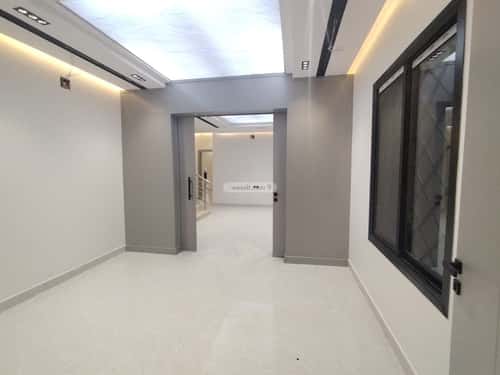 4 bedroom floor in Badr