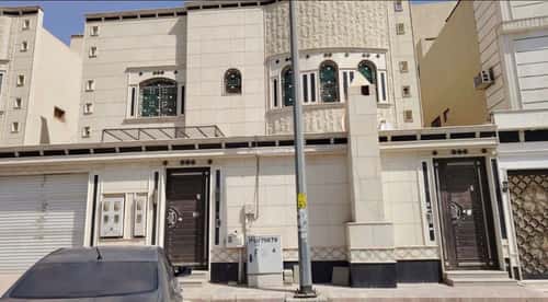 Villa 330 SQM Facing North on 20m Width Street Al-Aziziyah, South Riyadh, Riyadh