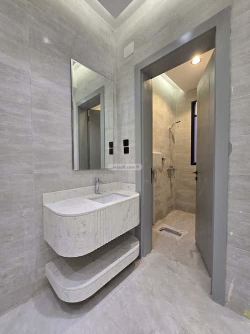 شقة 268 متر مربع ب 6 غرف ال بريد، أحد رفيدة