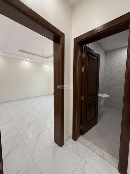 Building 780 SQM Facing South Al Marwah, North Jeddah, Jeddah