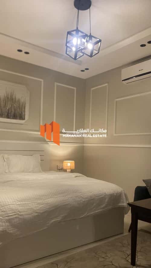 شقة بغرفة الحمراء، الخبر