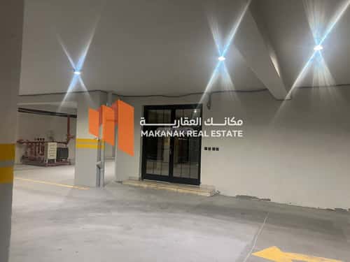 شقة بغرفتين الحمراء، الخبر
