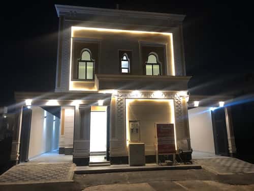 Apartment with 4 Bedrooms Al- Nadwah, East Riyadh, Riyadh