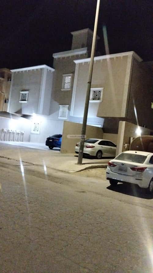 Apartment with 4 Bedrooms Al-Hamra - Al-Jubail, Jubail