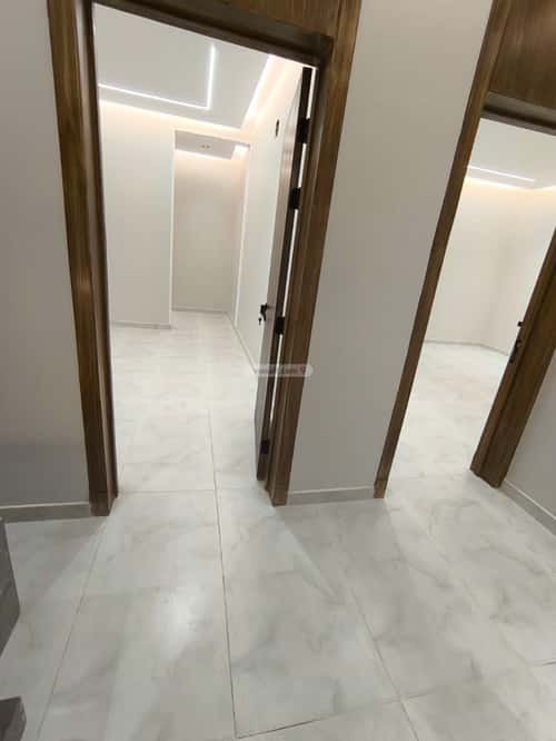 Floor with 6 Bedrooms Dahiat Namar, West Riyadh, Riyadh