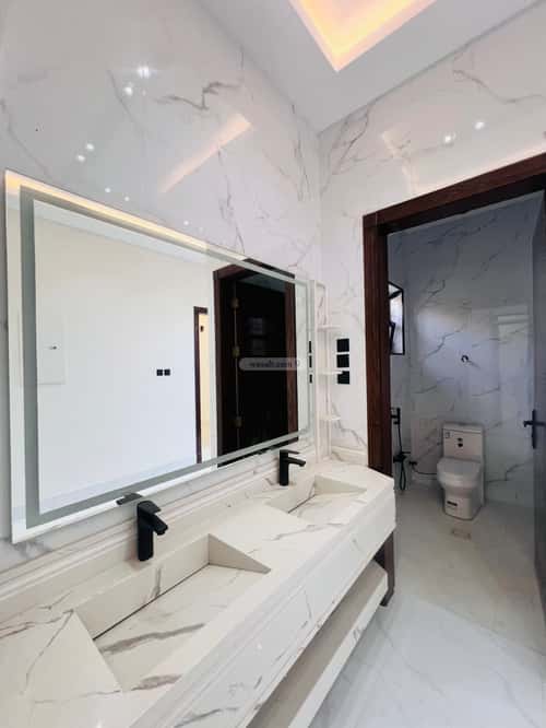 فيلا 382.5 متر مربع جنوبية على شارع 15م العزيزية، جنوب الرياض، الرياض