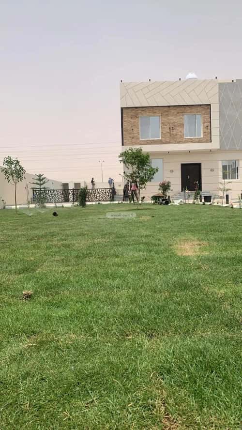 Villa 825 SQM Facing West on 20m Width Street The University, Najran