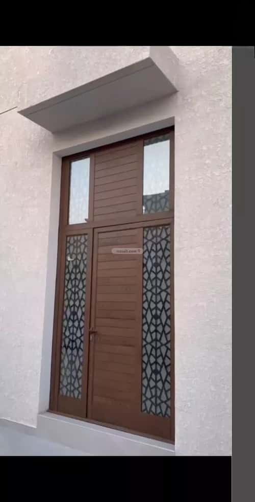 فيلا 375 متر مربع غربية على شارع 18م الأمانة، الدمام