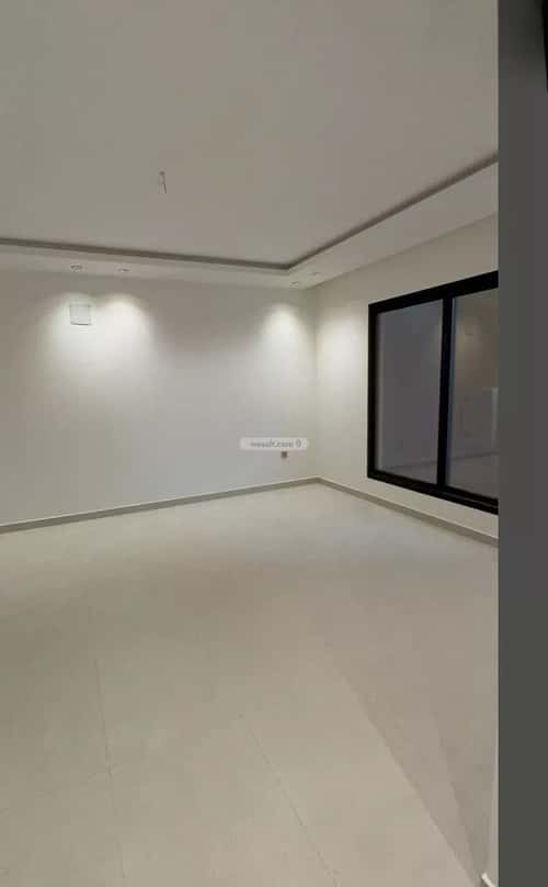 فيلا 250 متر مربع غربية على شارع 12م الراكة الجنوبية، الخبر