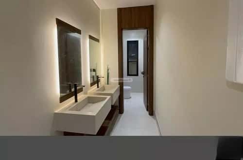 فيلا 437.5 متر مربع غربية على شارع 30م الشراع، الخبر