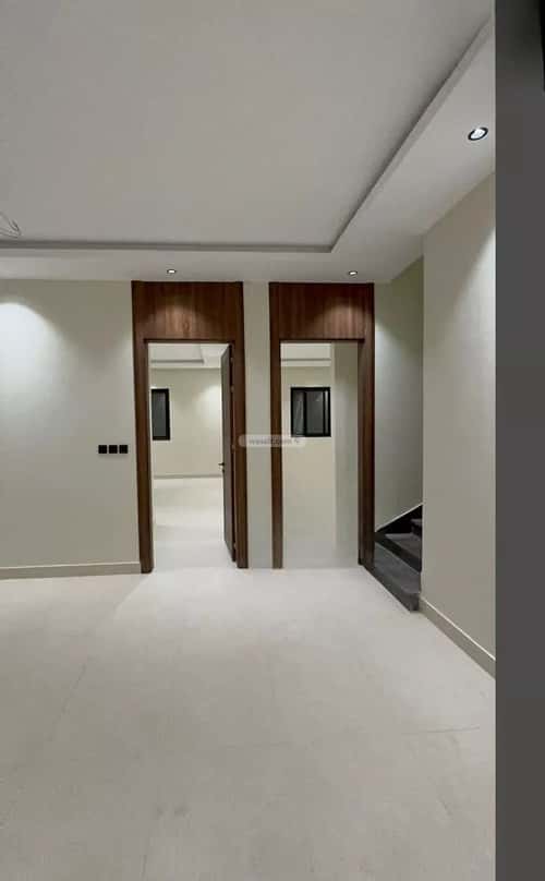 فيلا 437.5 متر مربع غربية على شارع 30م الشراع، الخبر