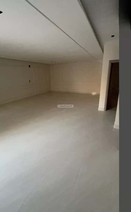 فيلا 300.25 متر مربع شرقية على شارع 20م اللؤلؤ، الخبر