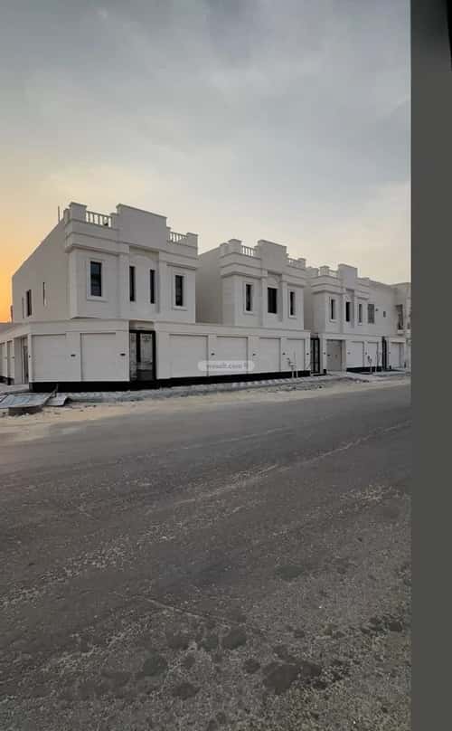 Villa 301.30999755859375 SQM Facing East on 20m Width Street Al Lo'A Lo'A, Khobar