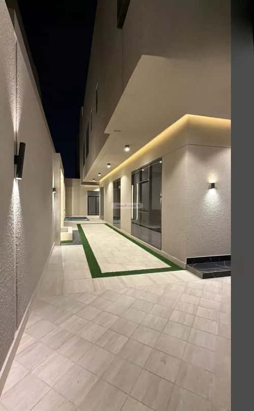 فيلا 374.72 متر مربع شرقية على شارع 18م السيف، الدمام