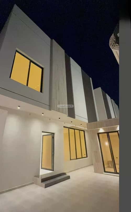 فيلا 333.75 متر مربع شمالية على شارع 30م الصواري، الخبر