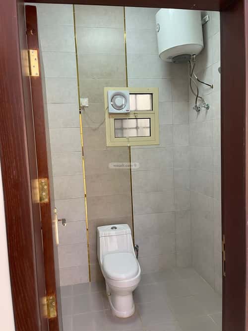 Apartment 160 SQM with 5 Bedrooms Al-Aziziyah, South Riyadh, Riyadh