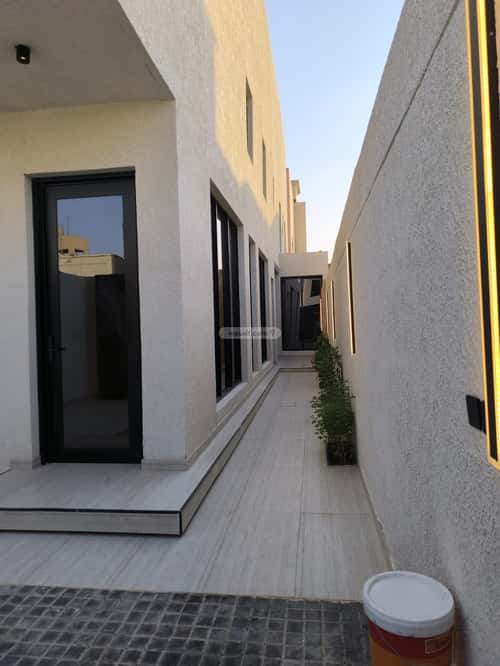Floor 225.09 SQM with 4 Bedrooms Bader, South Riyadh, Riyadh