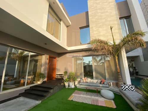 فيلا 420 متر مربع شمالية على شارع 16م الشراع، شمال جدة، جدة