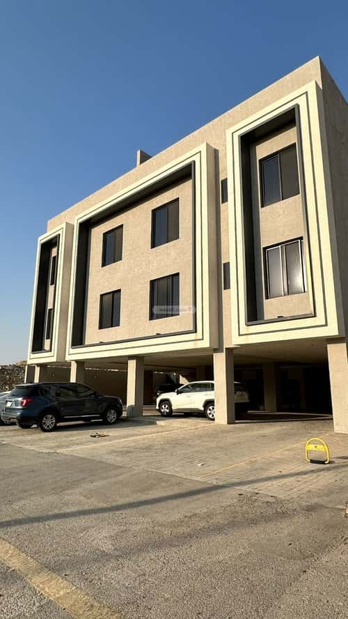 Apartment with 3 Bedrooms Al-Qairawan, North Riyadh, Riyadh