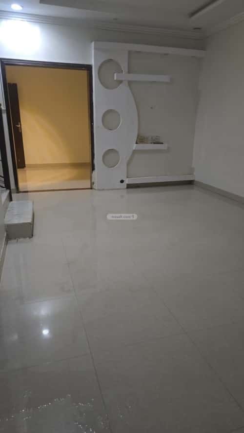 Apartment with 5 Bedrooms Bader, South Riyadh, Riyadh