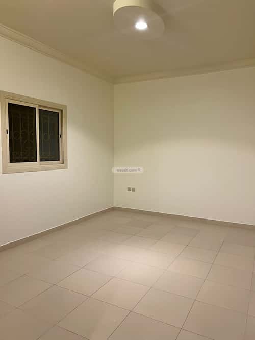 Floor with 5 Bedrooms Al-Yasmeen, North Riyadh, Riyadh