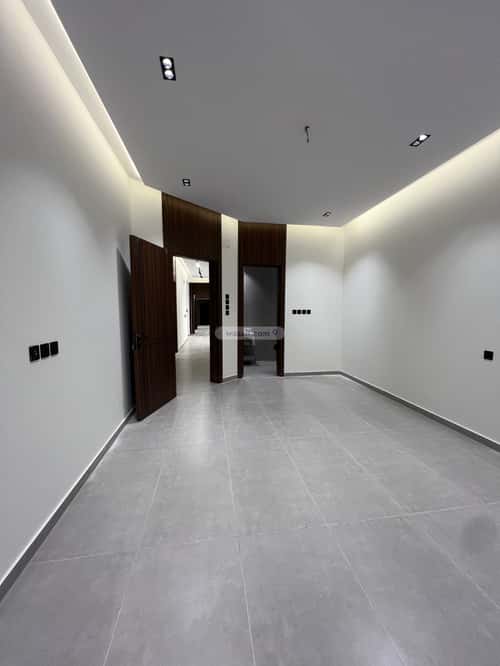 Apartment with 6 Bedrooms Al-Raqi, Khamis Mushait