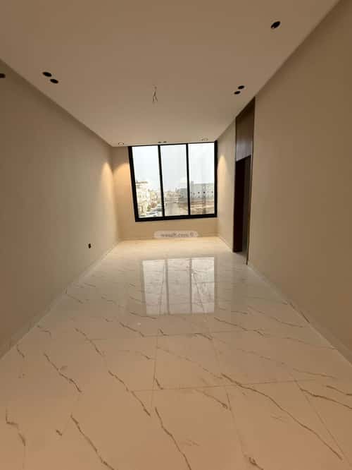 فيلا 310 متر مربع شرقية على شارع 15م الوفاء، شرق جدة، جدة