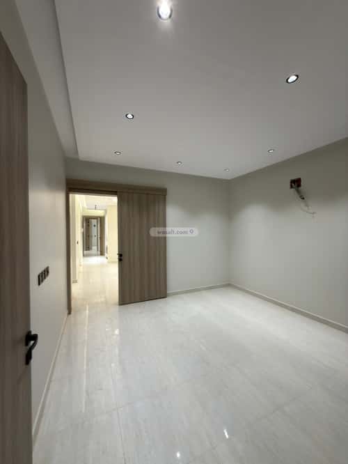 شقة ب 6 غرف المعلاة، أحد رفيدة