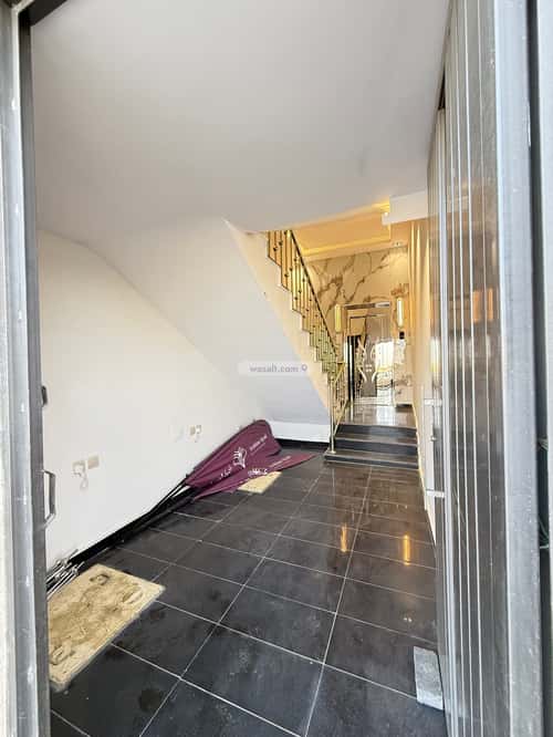 Apartment with 6 Bedrooms Al Maaridh, Khamis Mushait