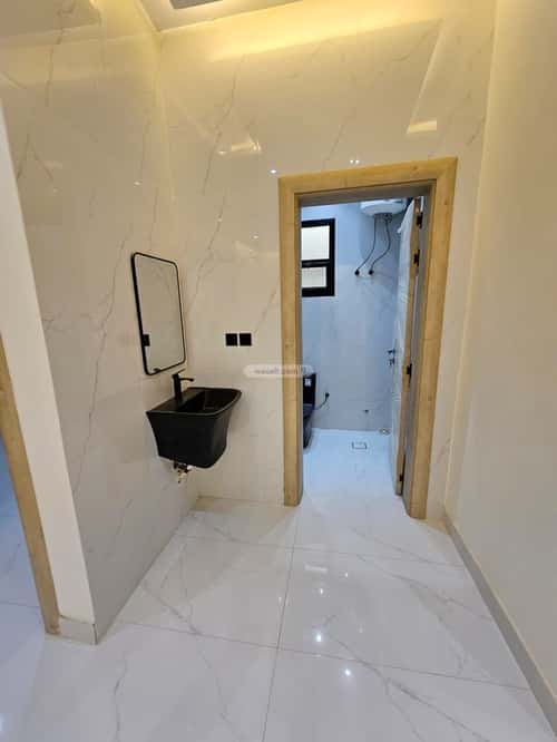 Floor with 4 Bedrooms Dahrat Al-Badeah, West Riyadh, Riyadh