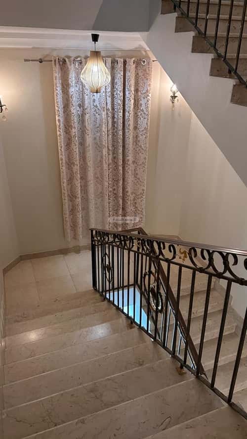 فيلا 420 متر مربع شمالية شرقية على شارع 15م المرجان، شمال جدة، جدة