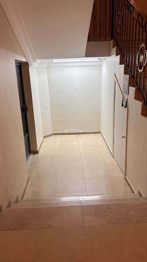 فيلا 420 متر مربع شمالية شرقية على شارع 15م المرجان، شمال جدة، جدة