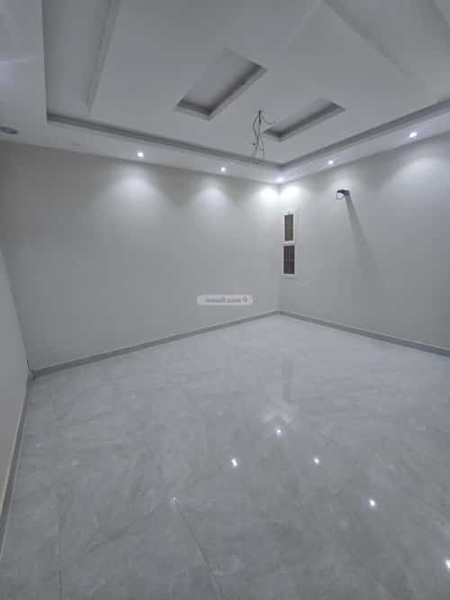 فيلا 310 متر مربع شمالية على شارع 15م الوفاء، شرق جدة، جدة