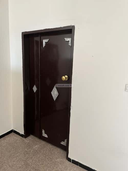 Apartment with 3 Bedrooms Middle Al-Uraija, West Riyadh, Riyadh