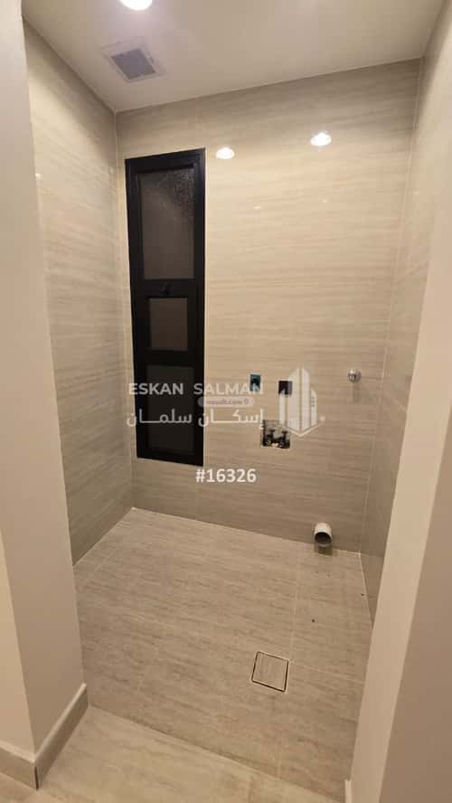 Apartment with 4 Bedrooms Al-Hamra - Al-Jubail, Jubail