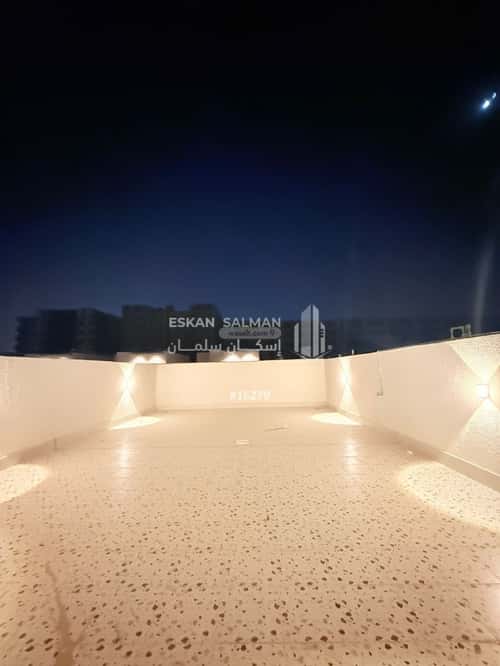 فيلا 323.84 متر مربع جنوبية على شارع 20م الشعلة، الدمام
